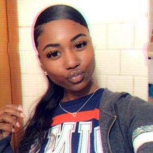 Meet your Posher, Bina